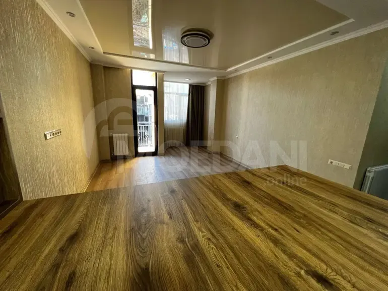 Продам 2-комн. квартиру 58м² 4/5 эт. Батуми - изображение 8