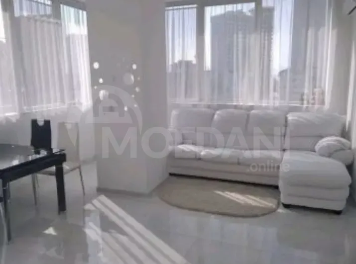 Продам 3-комн. квартиру 76м² 9/30 эт. Батуми - изображение 3