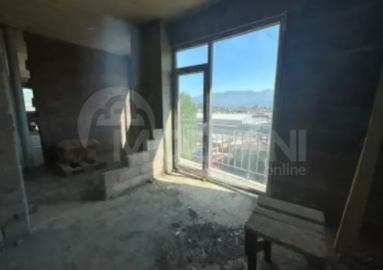 Продам 3-комн. квартиру 67.2м² 6/10 эт. Батуми - изображение 4