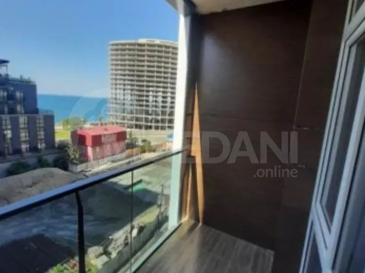 იყიდება 1 ოთახიანი ბინას 28.8მ² 7/16 სართ ბათუმი - photo 3