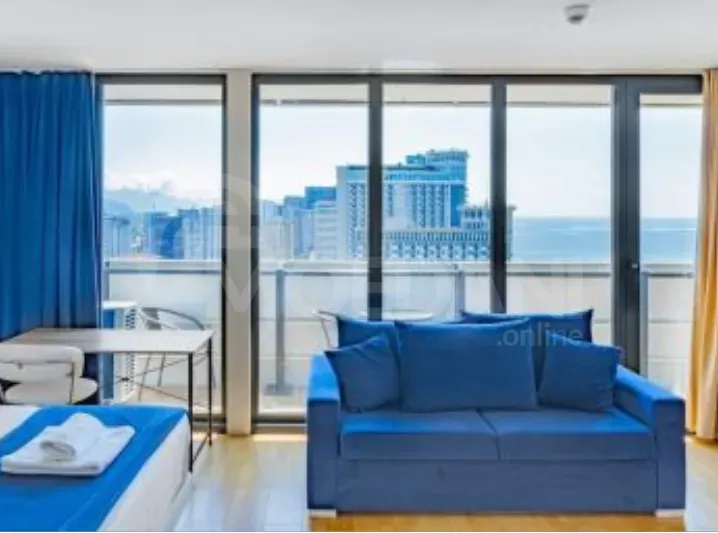 Продам 1-комн. квартиру 44м² 26/50 эт. Батуми - изображение 1