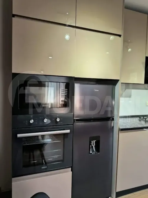 Сдам 1-комн. квартиру 55м² 1/2 эт. Батуми - изображение 2