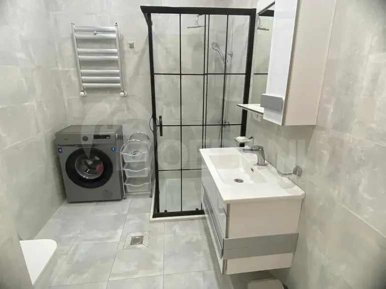 Сдам 2-комн. квартиру 50м² 4/4 эт. Батуми - изображение 8