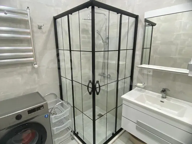 Сдам 2-комн. квартиру 50м² 4/4 эт. Батуми - изображение 5