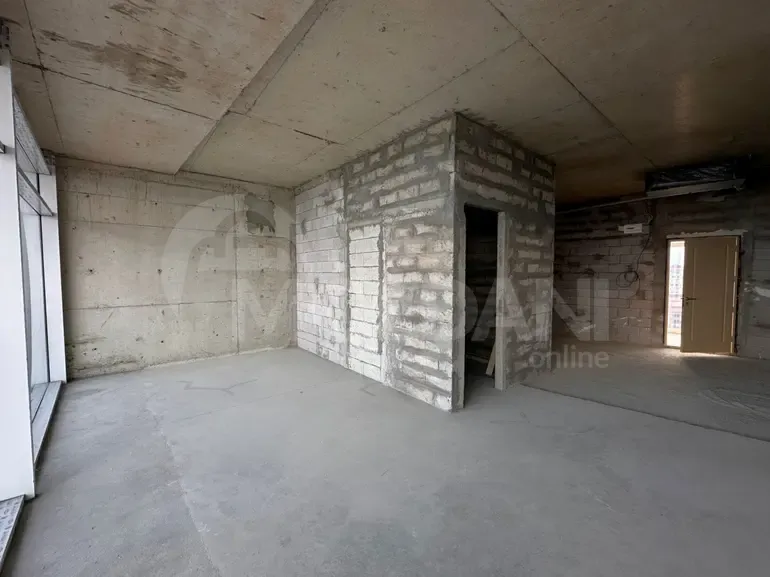 იყიდება 2 ოთახიანი ბინას 77მ² 6/9 სართ ბათუმი - photo 2