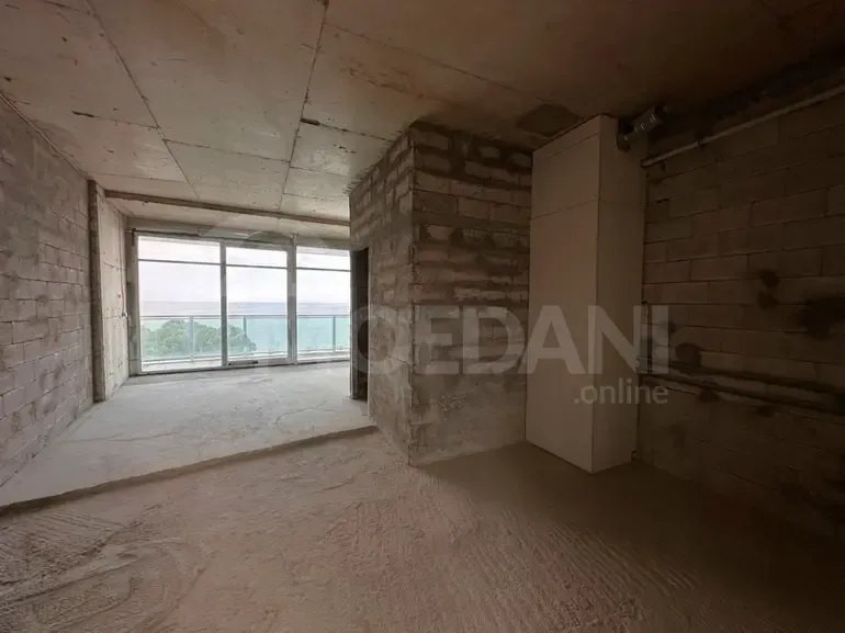 იყიდება 2 ოთახიანი ბინას 77მ² 6/9 სართ ბათუმი - photo 4