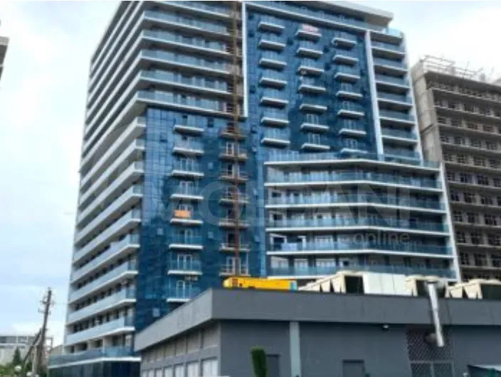 იყიდება 3 ოთახიანი ბინას 71მ² 7/18 სართ ბათუმი - photo 1