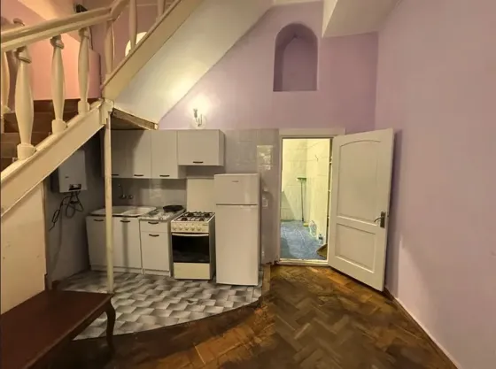 Apartments For Rent two-room 60м² 2/3 floor Tbilisi