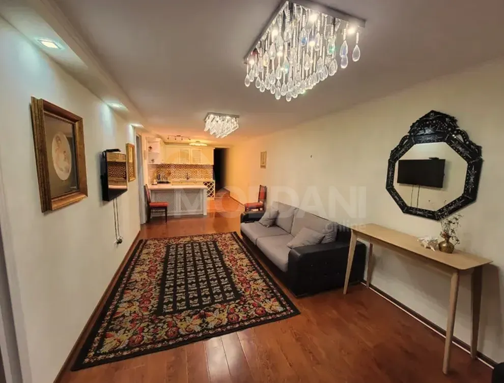 ქირავდება 3 ოთახიანი ბინა 110მ² 2/5 სართ თბილისი - photo 1