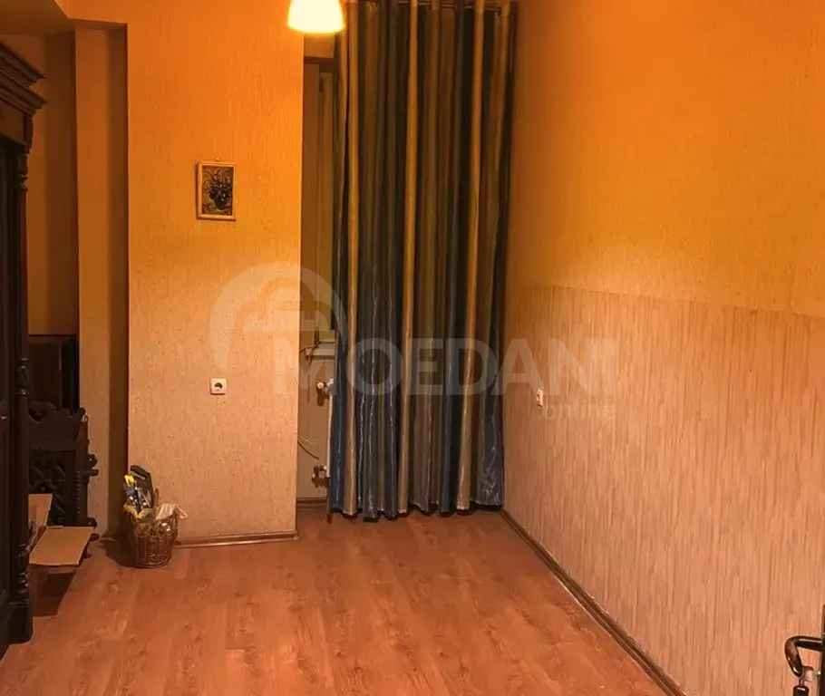 იყიდება 3 ოთახიანი ბინას 96მ² 5/12 სართ თბილისი - photo 7