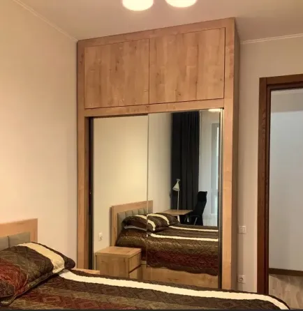 ქირავდება 2 ოთახიანი ბინა 50მ² 4/7 სართ თბილისი