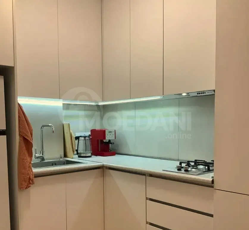 ქირავდება 2 ოთახიანი ბინა 50მ² 4/7 სართ თბილისი - photo 3