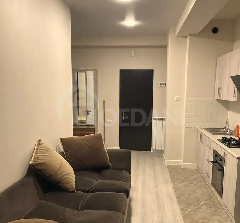 ქირავდება 2 ოთახიანი ბინა 45მ² 5/8 სართ თბილისი - photo 2