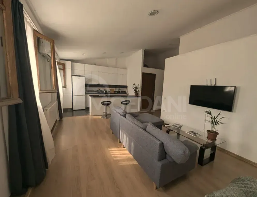 ქირავდება 2 ოთახიანი ბინა 70მ² 4/4 სართ თბილისი - photo 1