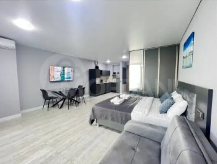 Продам 1-комн. квартиру 43м² 3/15 эт. Батуми - изображение 4