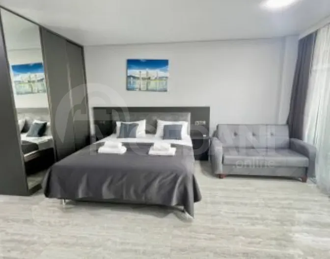 Продам 1-комн. квартиру 43м² 3/15 эт. Батуми - изображение 3