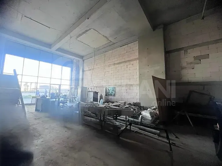 Იყიდება უნივერსალური კომერციული ფართი ბათუმში ბათუმი - photo 3