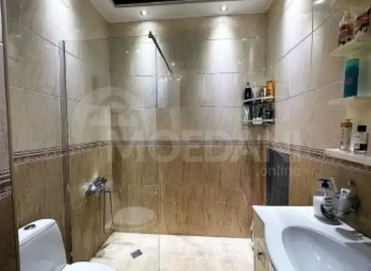 Сдам 2-комн. квартиру 41м² 2/5 эт. Батуми - изображение 7