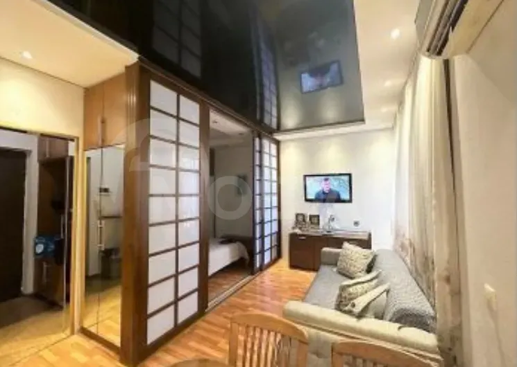 Сдам 2-комн. квартиру 41м² 2/5 эт. Батуми - изображение 2