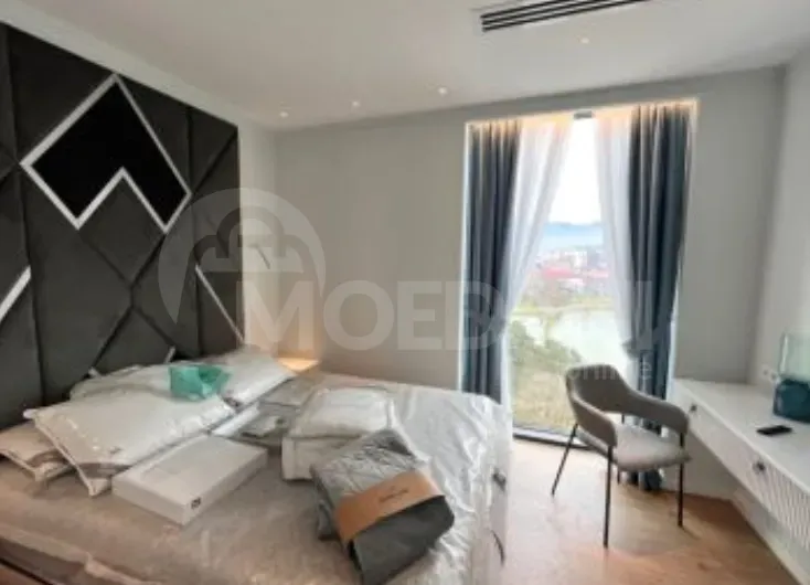 Продам 4-комн. квартиру 98м² 9/20 эт. Батуми - изображение 4