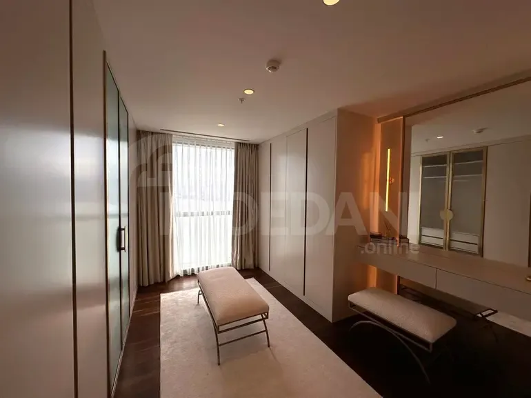 Продам 6-комн. квартиру 358м² 40/41 эт. Батуми - изображение 8