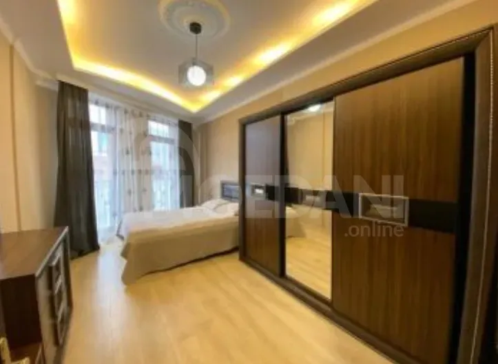 Сдам 4-комн. квартиру 150м² 2/3 эт. Батуми - изображение 4