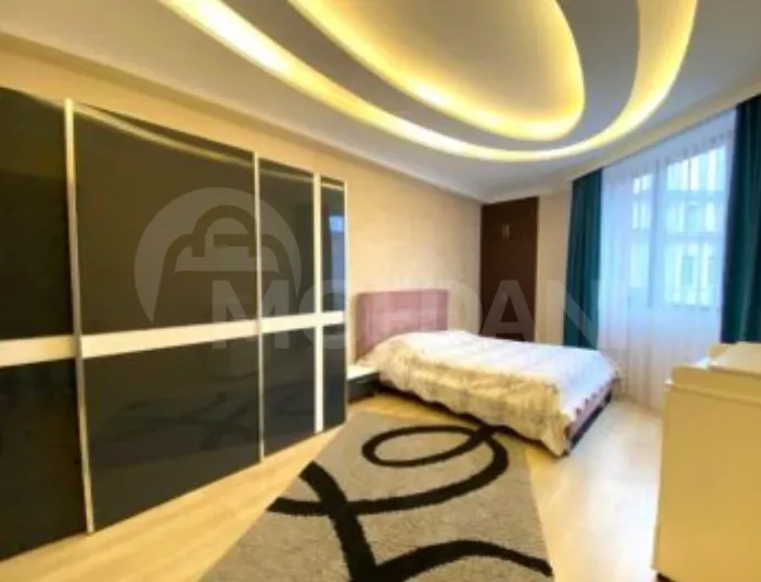 Сдам 4-комн. квартиру 150м² 2/3 эт. Батуми - изображение 5