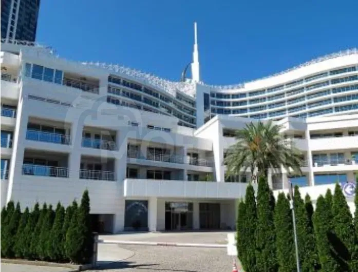 იყიდება 3 ოთახიანი ბინას 135მ² 5/5 სართ ბათუმი - photo 1