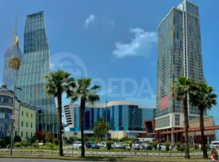 იყიდება 4 ოთახიანი ბინას 194მ² 38/39 სართ ბათუმი - photo 1