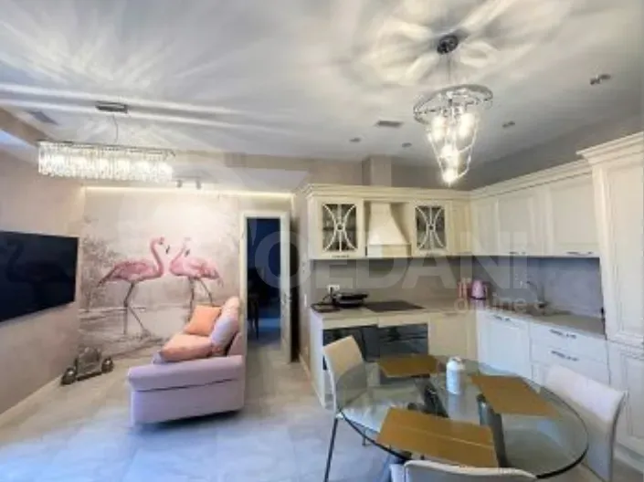 Продам 3-комн. квартиру 93м² 8/20 эт. Батуми - изображение 2