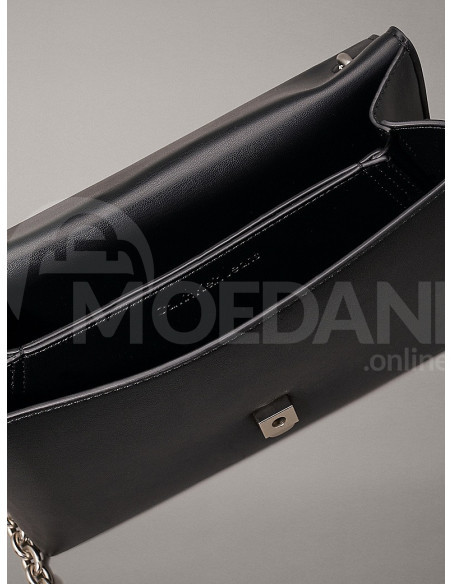 CALVIN KLEIN - SCULPTED EW FLAP W/CHAIN25 MONO თბილისი - photo 3