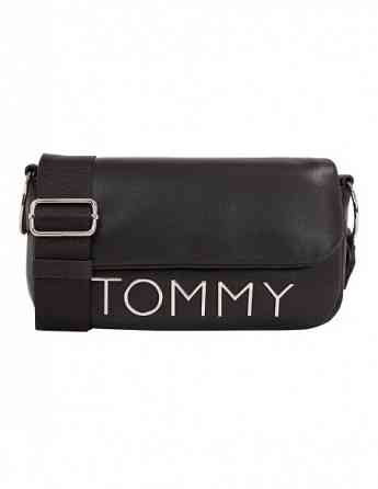 Tommy Jeans - TJW BOLD ELONGATED FLAP CROSS. Tbilisi