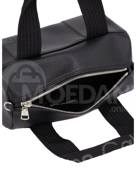 CALVIN KLEIN - СВЕРХЛЕГКАЯ СУМКА SQUARE BARREL BAG23 PU Тбилиси - изображение 4