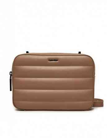 CALVIN KLEIN - LINE QUILT CAMERA BAG Tbilisi