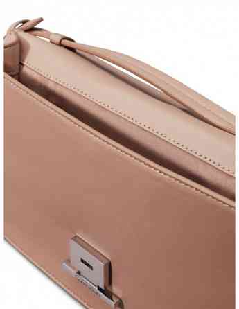 CALVIN KLEIN - CK LINEAR SHOULDER BAG Tbilisi