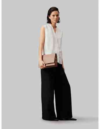 CALVIN KLEIN - CK LINEAR SHOULDER BAG Tbilisi