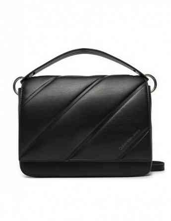 CALVIN KLEIN - QUILTED BOXY FLAP CROSSBODY24 Tbilisi