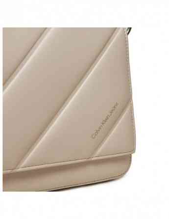 CALVIN KLEIN - QUILTED BOXY FLAP CROSSBODY24 Tbilisi