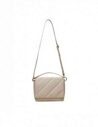 CALVIN KLEIN - QUILTED BOXY FLAP CROSSBODY24 Tbilisi