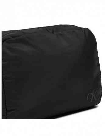 CALVIN KLEIN - ULTRALIGHT DBLZIP CAMERABAG21 NY Tbilisi