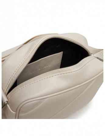 CALVIN KLEIN - QUILTED CAMERABAG18 Tbilisi