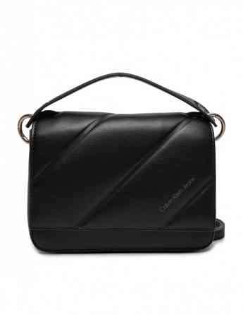 CALVIN KLEIN - QUILTED BOXY FLAP CB20 SM Tbilisi