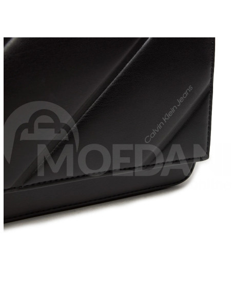 CALVIN KLEIN - СТЕГАНЫЙ КЛАПАН CB20 SM Тбилиси - изображение 5