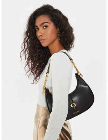GUESS - KUBA TOP ZIP SHOULDER BAG Tbilisi