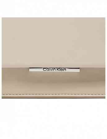 CALVIN KLEIN - CK LINEAR SHOULDER BAG Tbilisi