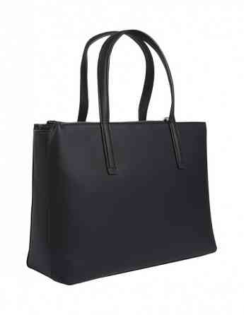 CALVIN KLEIN - CK MUST MEDIUM TOTE Tbilisi