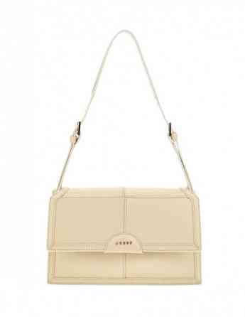 GUESS Тбилиси