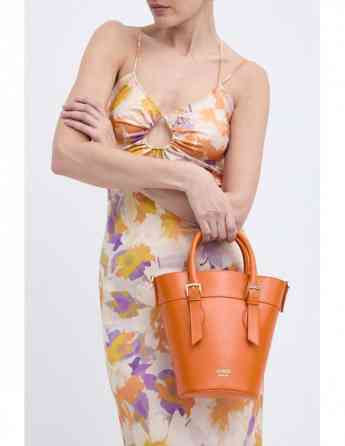 GUESS Тбилиси