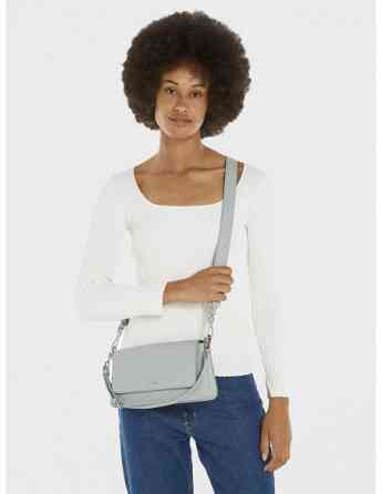 CALVIN KLEIN Тбилиси