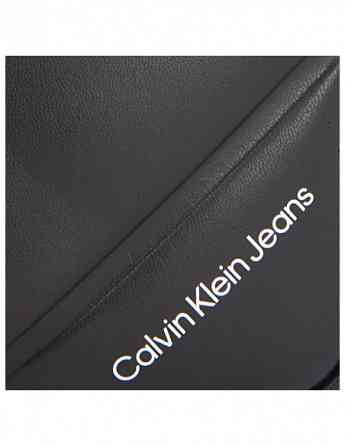 CALVIN KLEIN - СТЕГАНАЯ СУМКА ДЛЯ ФОТОКАМЕРЫ18 Тбилиси